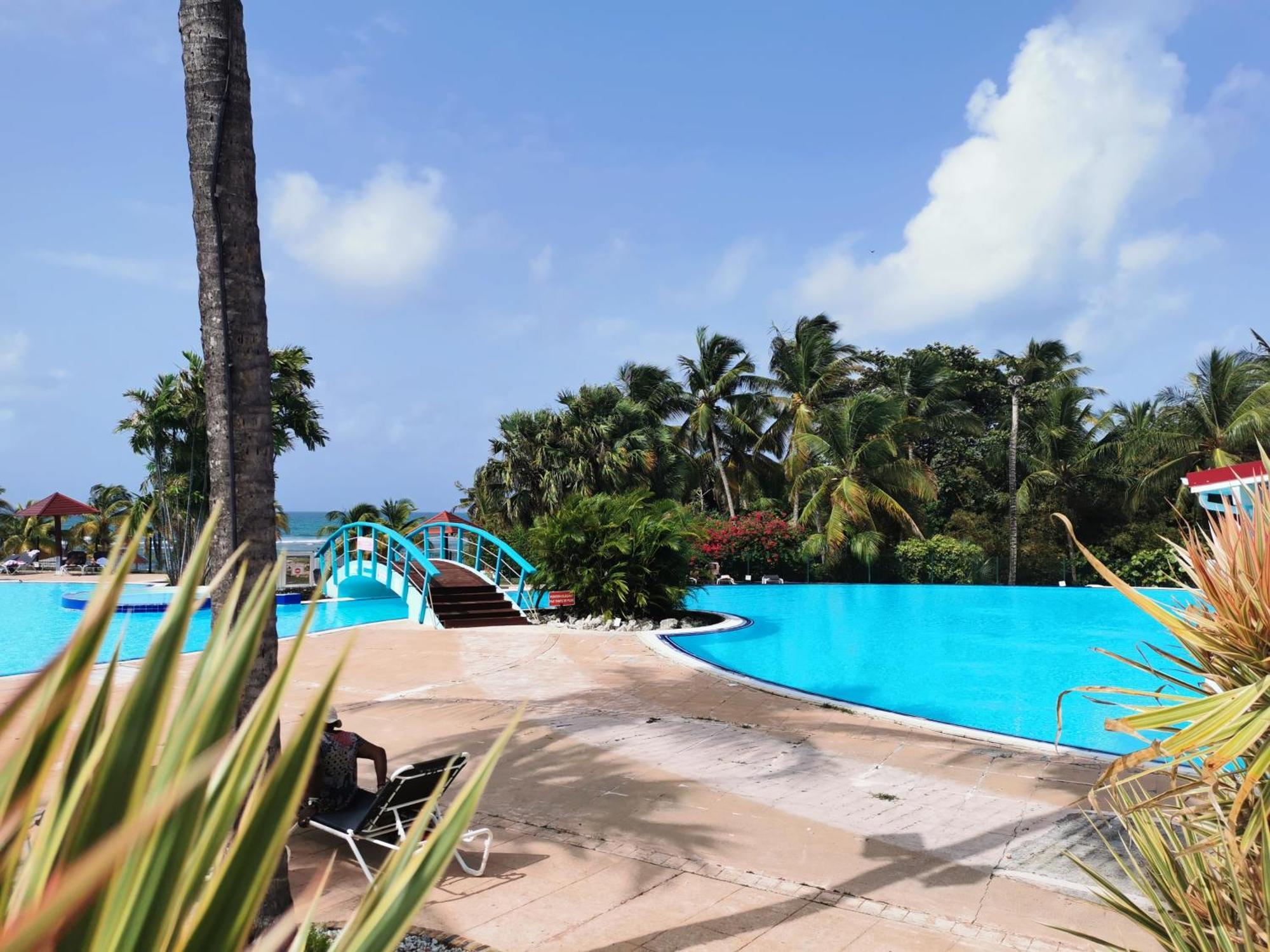 Appart T3 Village Vacances Sainte-Anne Courcelles ภายนอก รูปภาพ